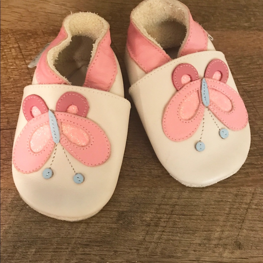 Bobux bufferfly soft sole slippers